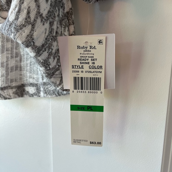 Ruby Rd super soft top - Picture 6 of 8